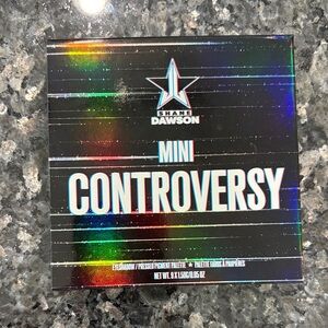 Jeffree Star Mini Controversy Eyeshadow Palette - Black Holographic